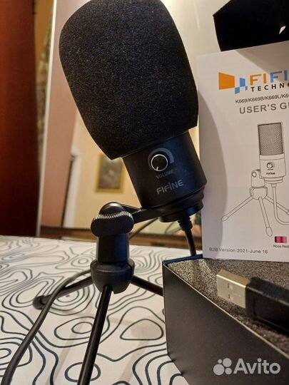Микрофон студийный fifine K669B