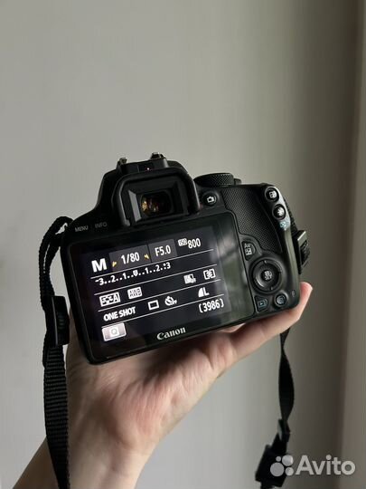 Canon eos 100d