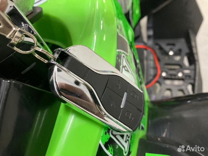 Квадроцикл детский электрический Motax CAT 1000