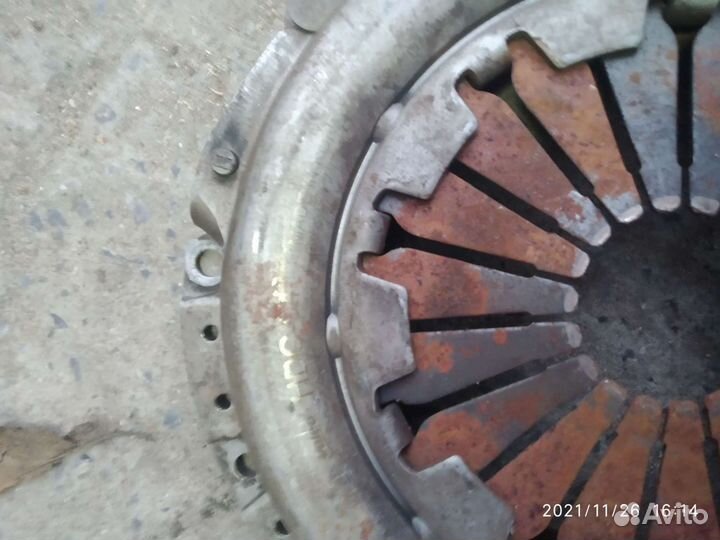 Корзина и диск сцепления хендай верна,акцент