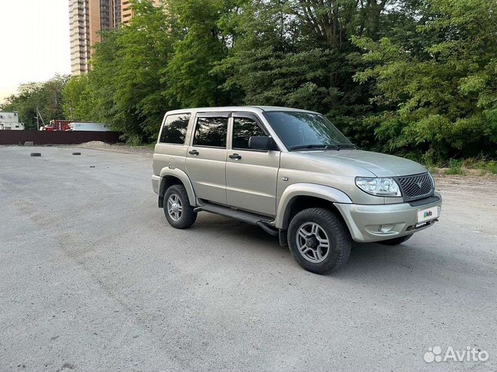 УАЗ Patriot 2.7 МТ, 2013, 57 000 км