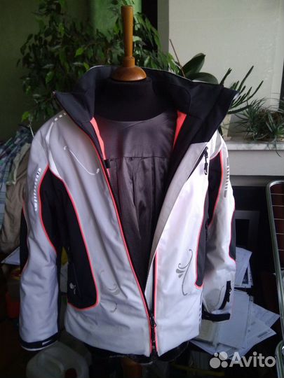 Куртка горнолыжная Volke