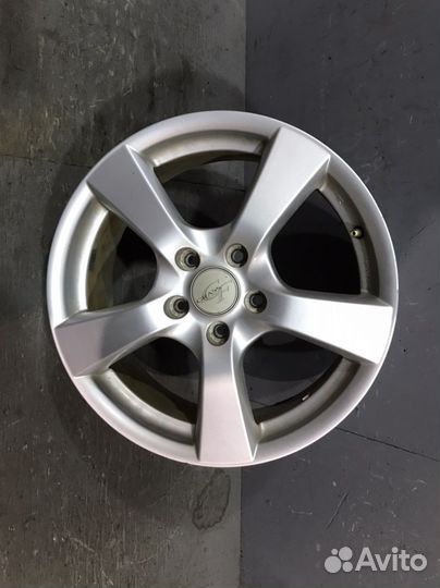 Диски R17 Grass CF