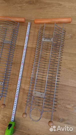 Две подставки для дисков CD, DVD держатель