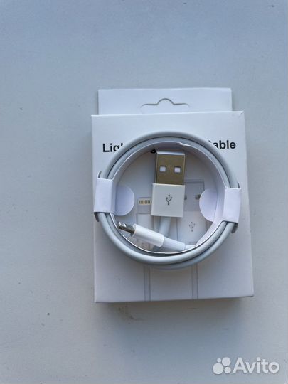 Зарядка на iPhone