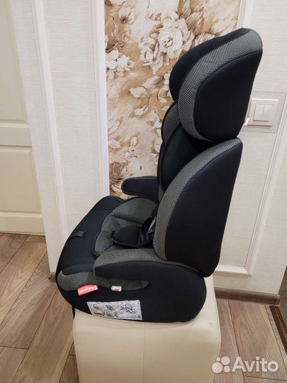 Новое детское автокресло 9-36 кг, 1-12 лет
