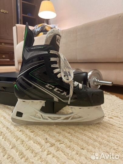 Коньки хоккейные CCM Ribcore 86