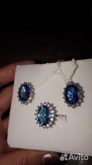 Коллекция серебряных колец с натуральными камнями