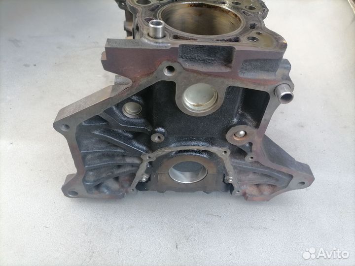 Блок цилиндров 4G92 Mitsubishi Carisma DA 1.6 рест