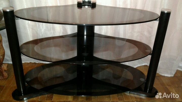 Полка для телевизора угловая стекло