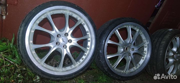 R19 Ovation VI-388 215/35, PCD 5x100 DIA 57.1