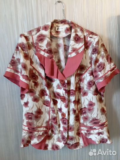 Костюм женский