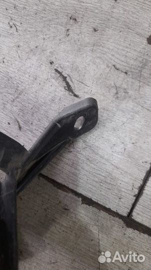 Накладка птф правая Toyota Land Cruiser 200 С 2012