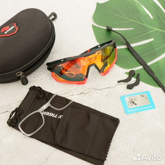 Очки для велосипедистов со сменными линзами,новые