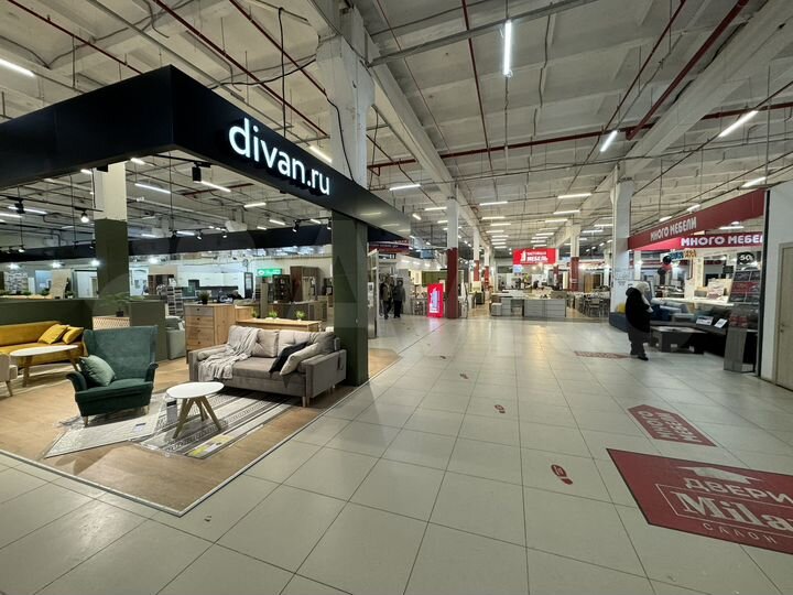 Торговая площадь, 3000 м²