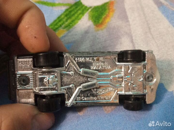 Hot wheels машинки