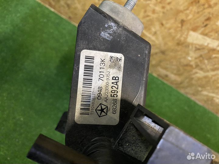 Dodge RAM V 2019+ радиатор охлаждения