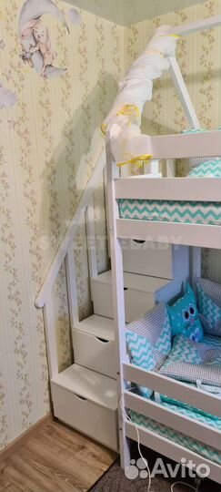 Детская кровать-домик двухъярусная