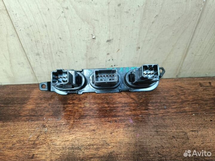 Блок кнопок Daewoo Nexia 1 (ящик 11)