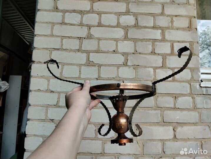 Часть люстры