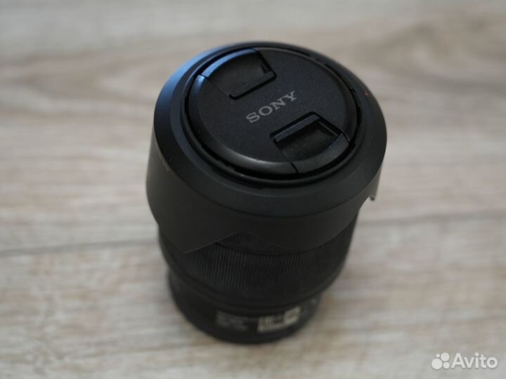 Sony FE 28-70 F/3.5-5.6 OSS