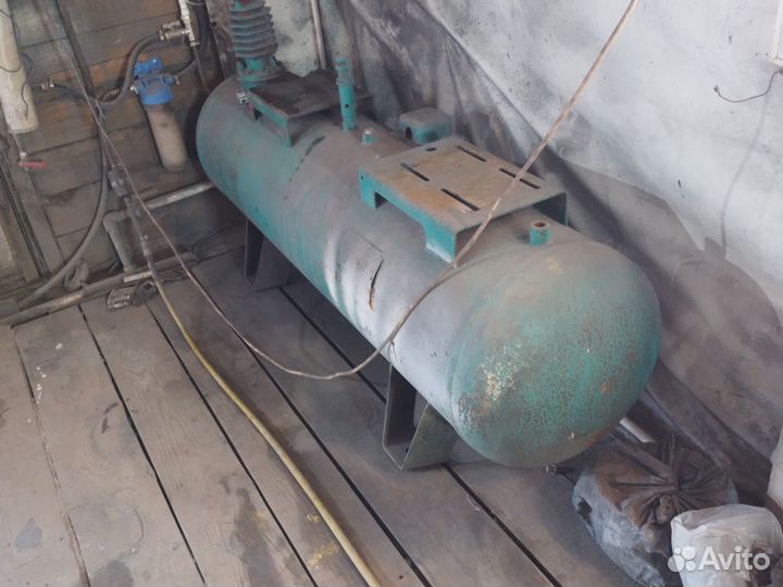 Ресивер 200 литров