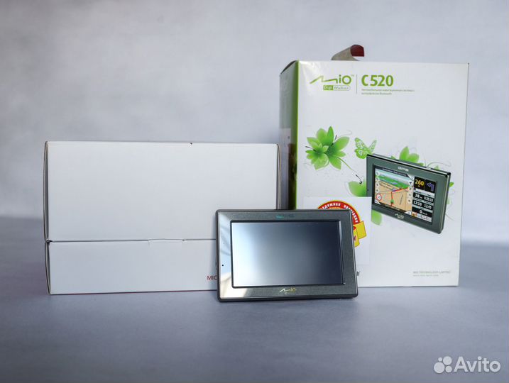 Автомобильный навигатор Mio c520