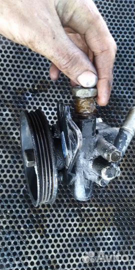 Насос гур Nissan Almera N15 GA16