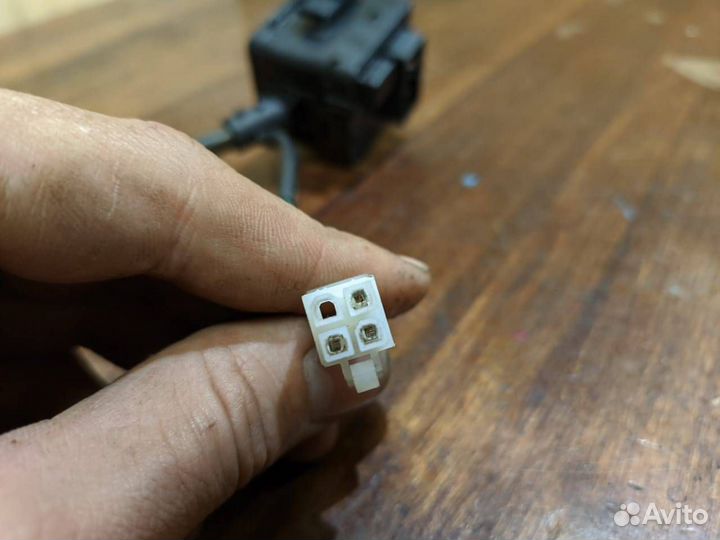 Переключатель поворотов Chevrolet Lanos (ящик 09)