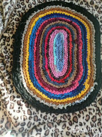 Коврик ручной работы