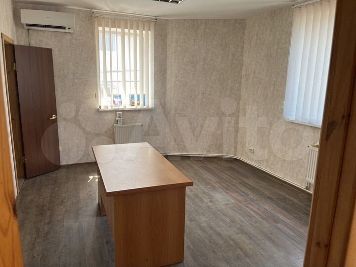 Торгово-офисное помещение, 100 м²