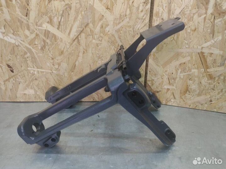 Кронштейн бака мочевины Scania P8X400 самосвал