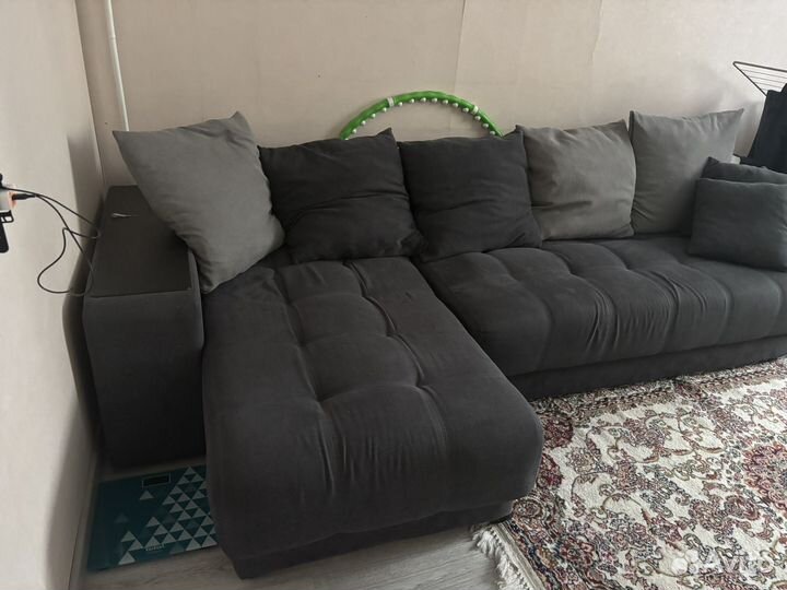 Угловой диван