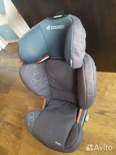 Автокресло Maxi-Cosi RodiFix