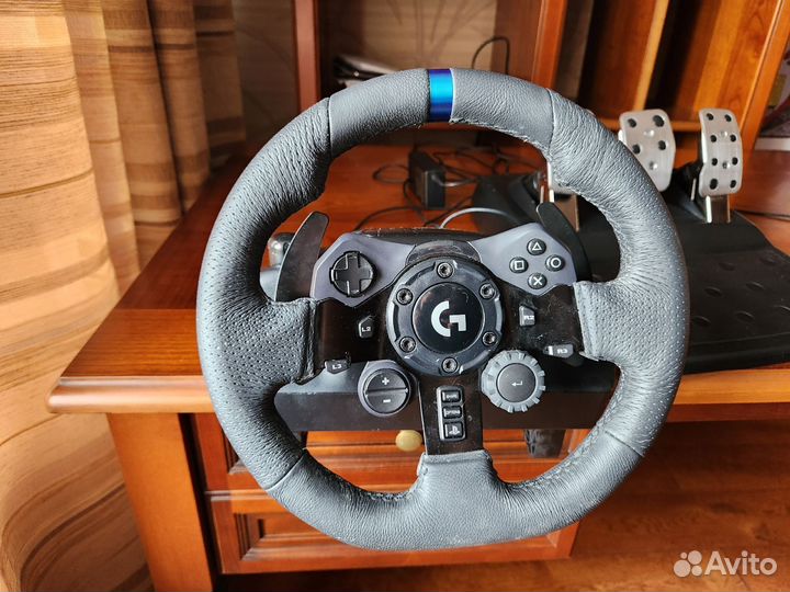 Игровой руль logitech g923