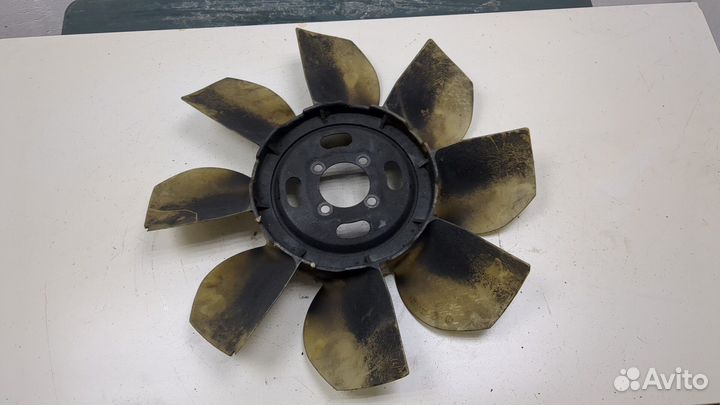 Крыльчатка вентилятора Hummer H3, 2006