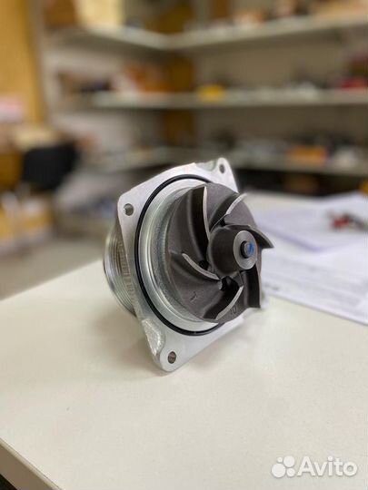 Насос водяной (помпа) JCB 320/04542