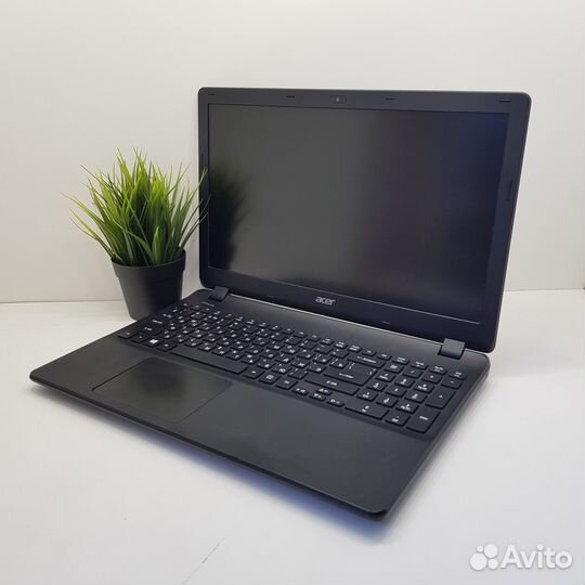 Ноутбук Acer Extensa Celeron/4Gb/SSD 240Gb
