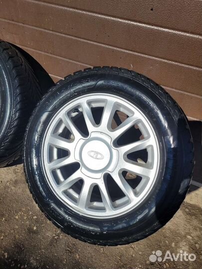 Sava Eskimo Stud 185/65 R15