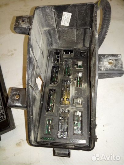 Блок предохранителей Chery Fora, А21