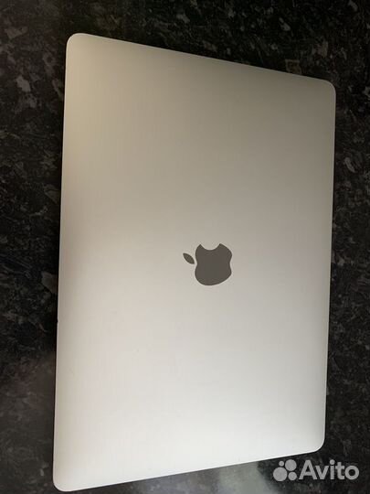 Apple MacBook air 13 2020 m1