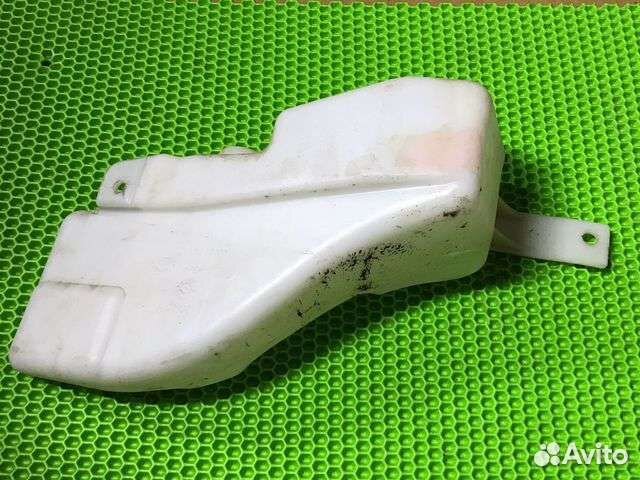 Бачок омывателя 2110