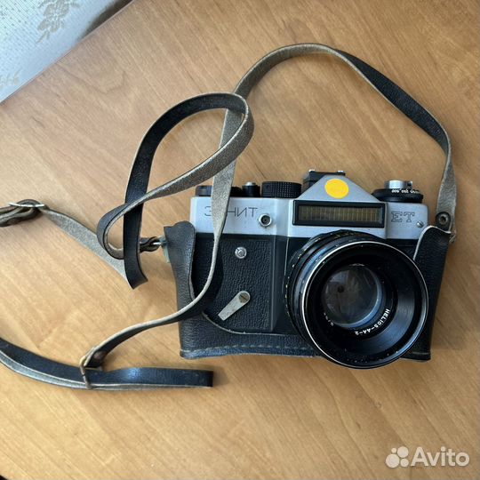 Плёночный фотоаппарат Зенит ET