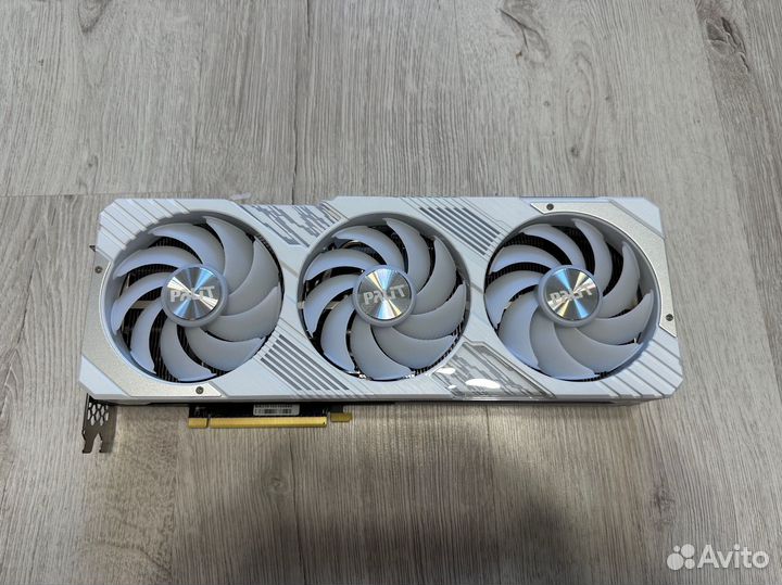 Palit geforce rtx 4070 ti gamingpro white oc 12gb