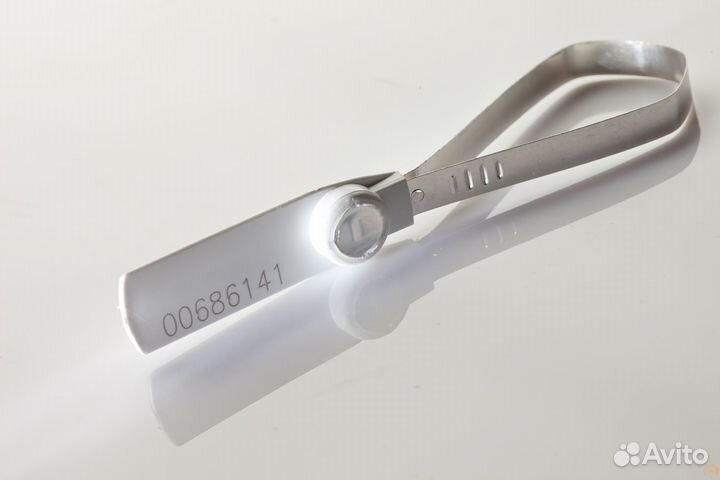 Металическая ленточная пломба