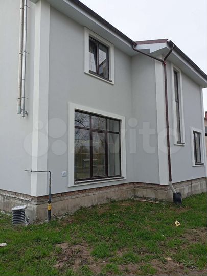 Дом 200 м² на участке 7 сот.