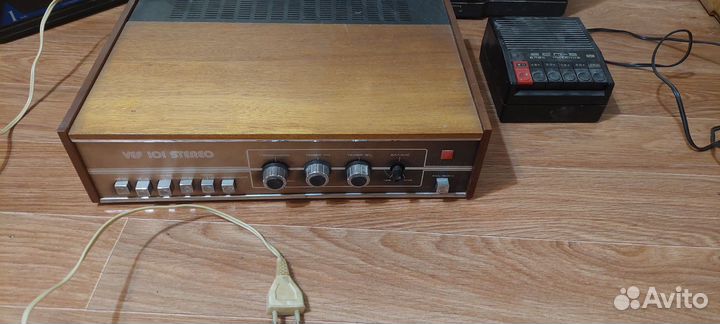 Магнитофон