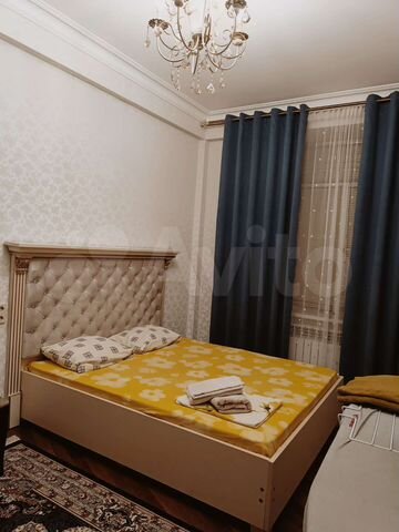 2-к. квартира, 42 м², 1/9 эт.