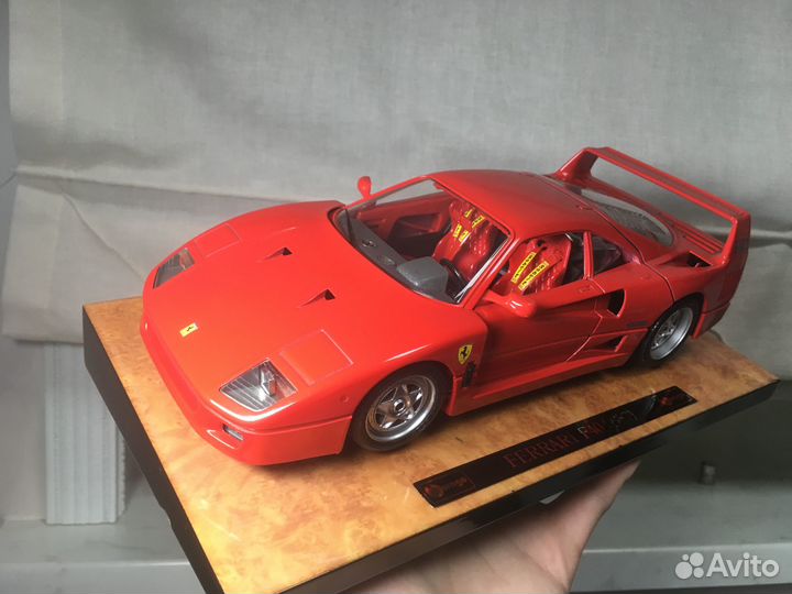 1/18 Ferrari F40 Premium Bburago Italy