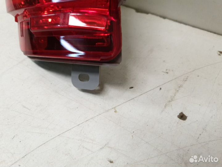 Фонарь противотуманный задний левый Toyota Land